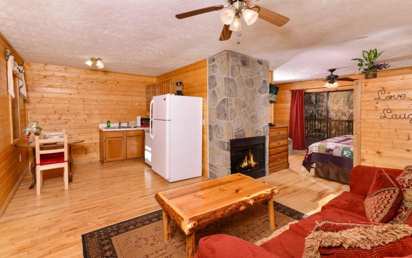 Romantic Retreat Pigeon Forge Extérieur photo